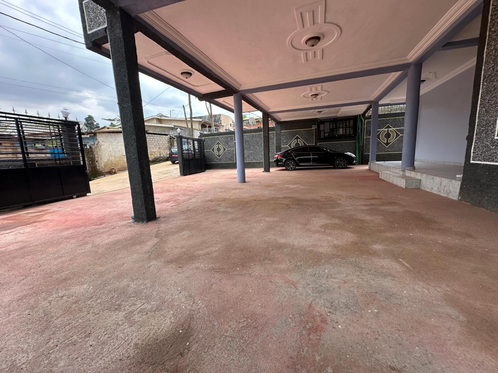 Residence Timo Yaoundé Екстериор снимка