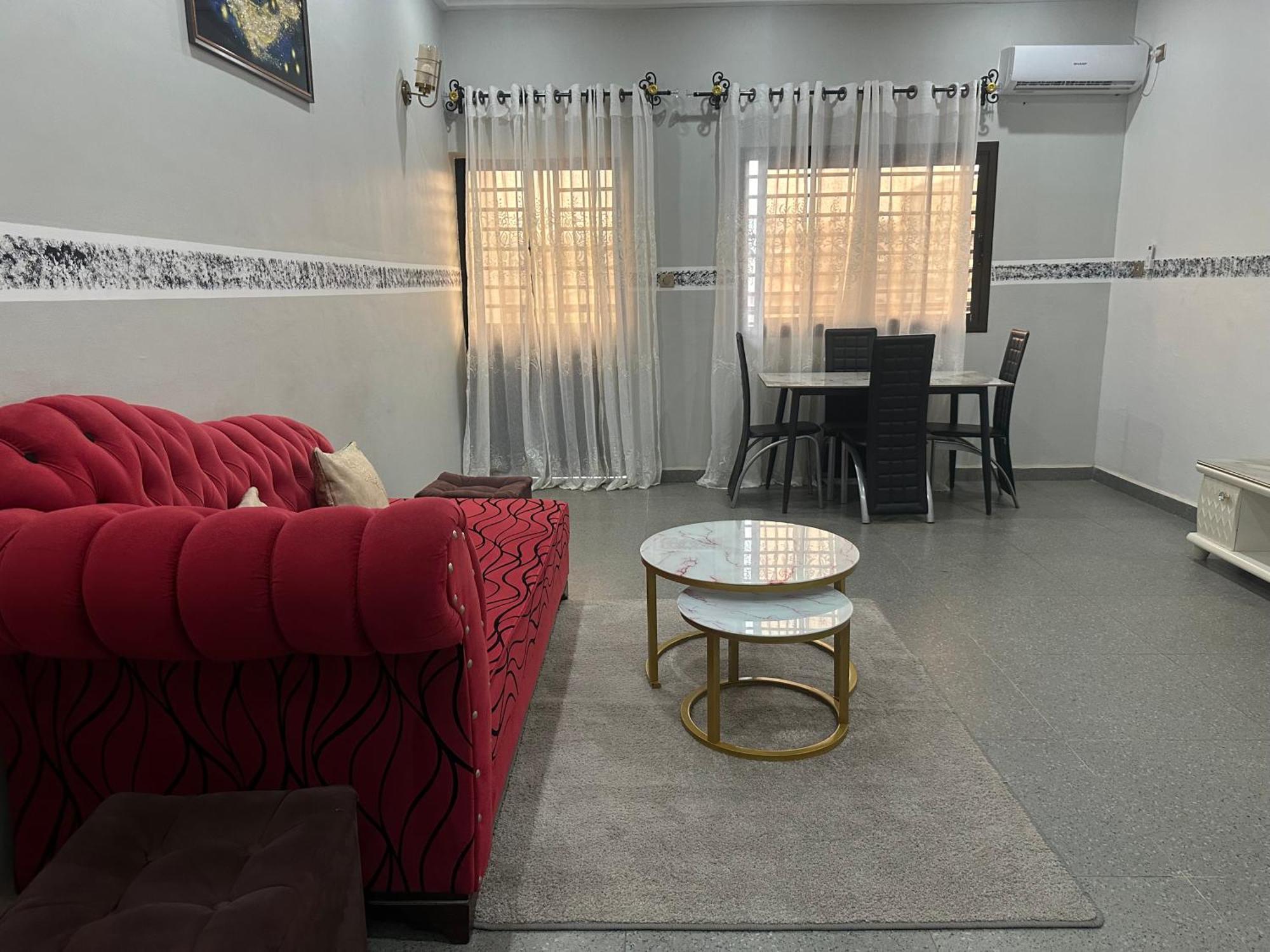Residence Timo Yaoundé Екстериор снимка